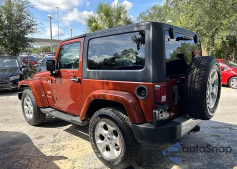 2014 Jeep Wrangler Sahara z USA, uszkodzony, nr VIN 1C4AJWBG7EL195101